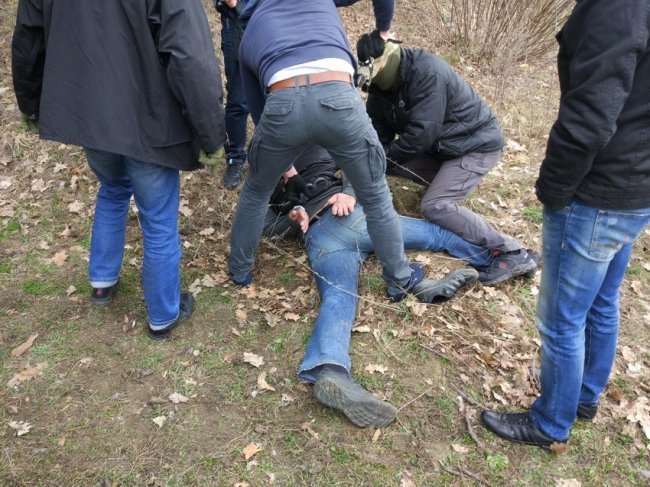 Наркоділка затримали під час продажу на Волині кокаїну