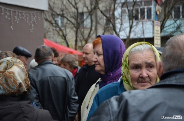Скандал із «Західінкомбанком»: прокурору ‒ недовіра, банкові ‒ ультиматум