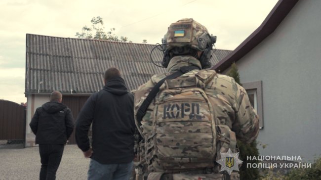 На Волині виявили нарколабораторію з доходом пів мільйона в місяць. ВІДЕО