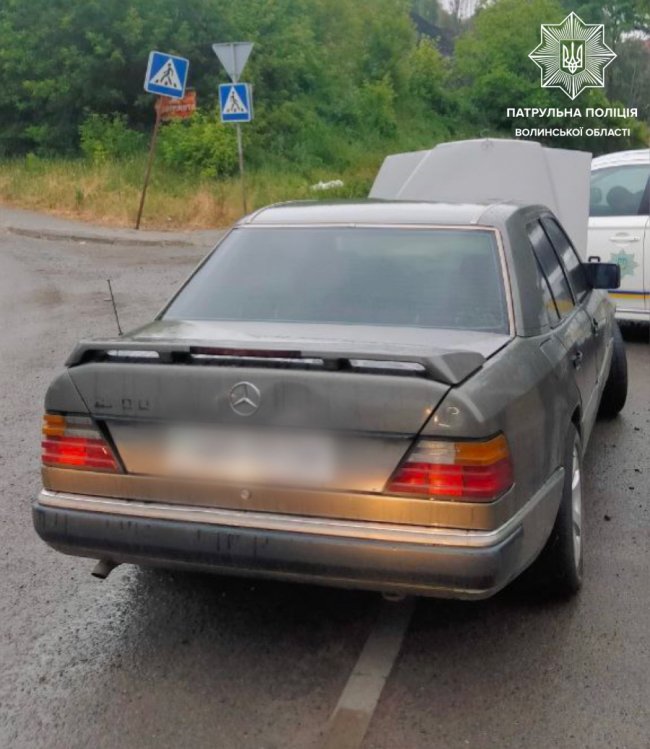 У Луцьку на Дубнівській виявили автомобіль з підробленим номером кузова 