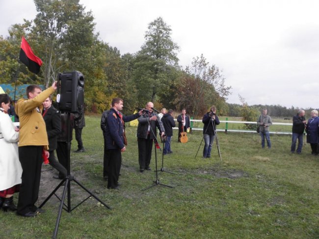 На Волині відкрили пам’ятний знак на місці стоянки УПА-Північ