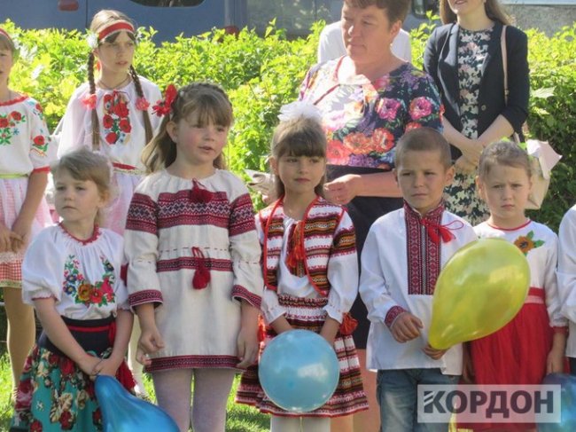 У волинському селі відкрили дитячий майданчик