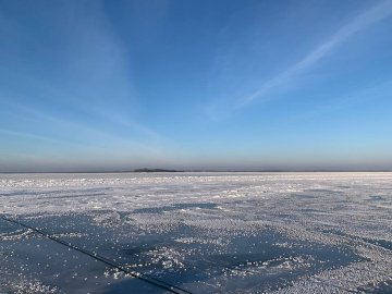 Шацькі озера вкрилися кригою