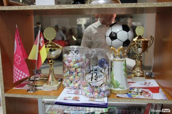 У Луцьку відкрили футбольну виставку