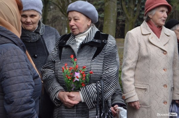 У Луцьку вшанували пам'ять жертв війн та депортацій