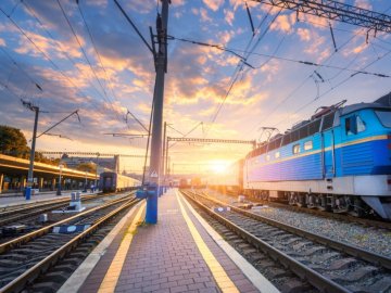 Потяг Львів – Чернівці вже не буде курсувати до Луцька