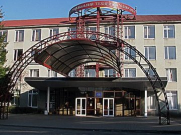 Відомо, де у Луцьку поставлять скульптуру студента