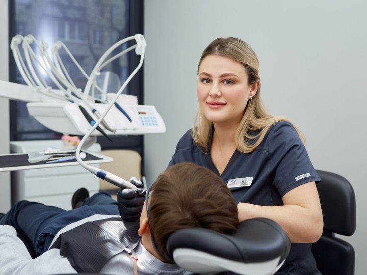 Де у Львові полікувати зуби дитині під седацією?