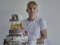  20-річний хлопець з Волині пече торти на замовлення і співає голосом Софії Ротару 