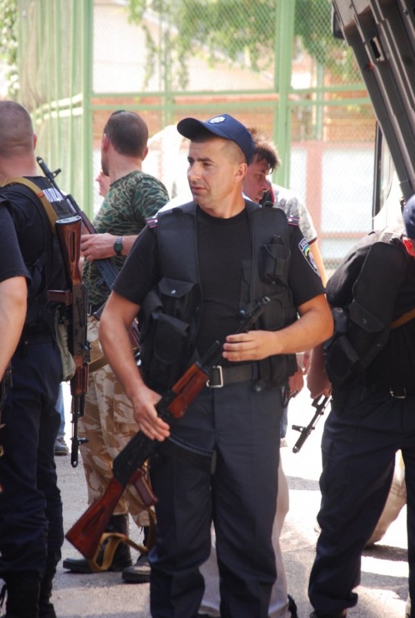 Волинських міліціонерів благословили перед поїздкою на Схід. ФОТО