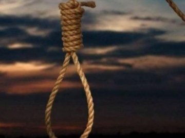 На Волині повісився чоловік 