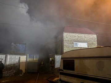В Києві під час пожежі в бані загинуло троє людей