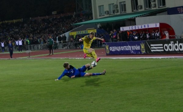 Молодіжна збірна України програла Ісландії. ФОТО