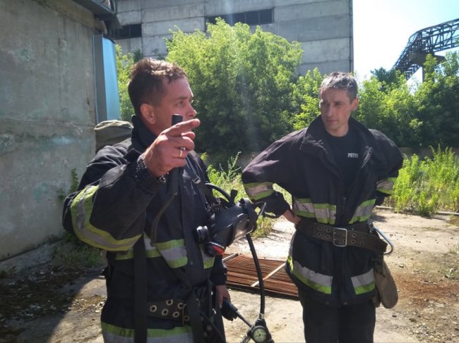 У Луцьку горіло підприємство. ФОТО