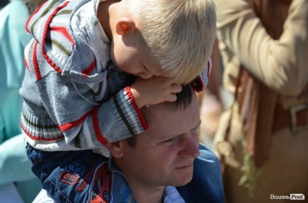 Як у Луцьку віряни відзначали Яблучного Спаса. ФОТО