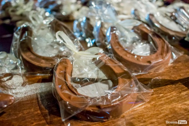 «Камасутра», пістолети і картини: найоригінальніші вироби з шоколаду у Луцьку. ФОТО