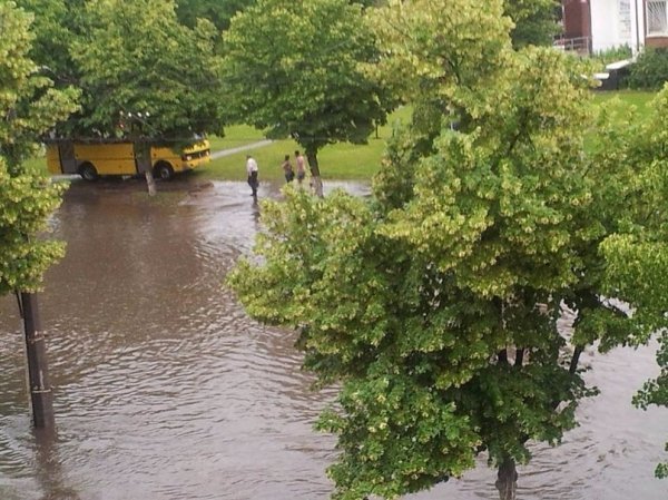 Луцьк затопило. ФОТО