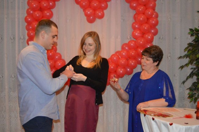 Пара волинян офіційно зареєструвала кохання і дитину водночас