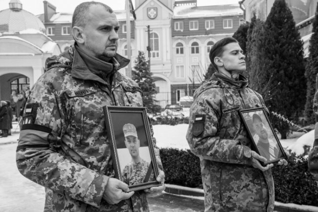 Луцьк у жалобі: провели в останню путь двох Героїв