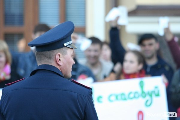 У Луцьку попрощалися з потягом Ковель - Чернівці. ФОТО