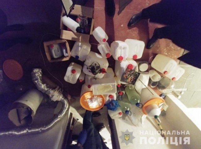 У столиці викрили найбільшу в історії України нарколабораторію. ВІДЕО