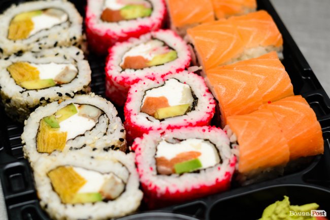 Вперше у Луцьку – заморожені суші* 