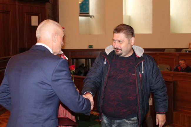 У Луцьку привітали автомобілістів та дорожників з професійним святом. ФОТО