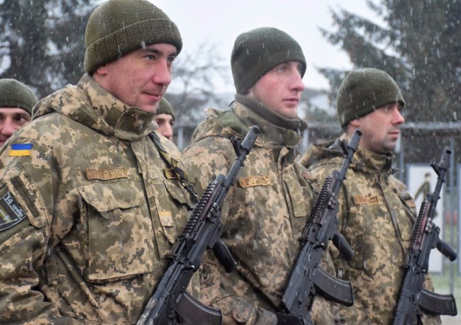Бійцям 14-ої  бригади вручили нагороди. ФОТО