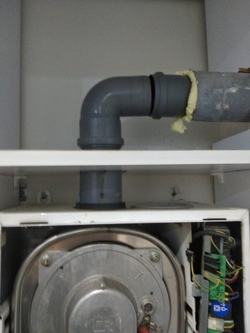 Розповіли про стан потерпілих внаслідок отруєння чадним газом у Нововолинську