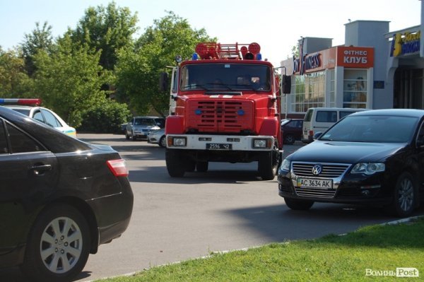 Волинську облдержадміністрацію «замінували»: подробиці. ФОТО
