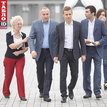 Діти політиків і війна: Шуфрич каже, що сини підуть, коли призвуть. ФОТО