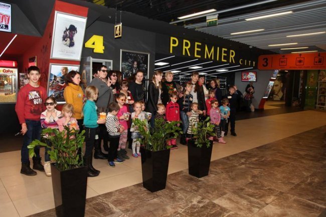 «Миті щастя» для дітей військових у «ПортCity»