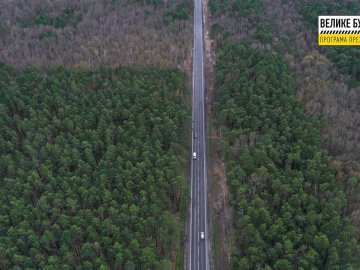 З’явилися світлини відремонтованої дороги на Волині, яка є копією шляхопроводів у США .ФОТО