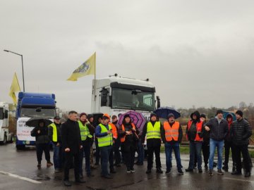 Блокада кордону із Польщею: українські перевізники озвучили свої вимоги до влади