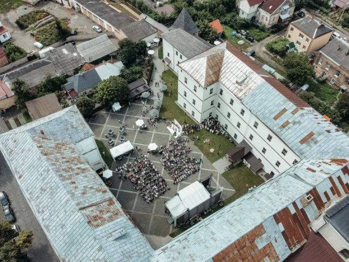 У літературному фестивалі «Фронтера» візьмуть участь 60 учасників із 5 країн: що відвідати