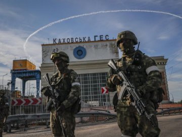 Росія перекидає кілька тисяч вояк із району Каховської ГЕС на Запорізький та Бахмутський напрямки