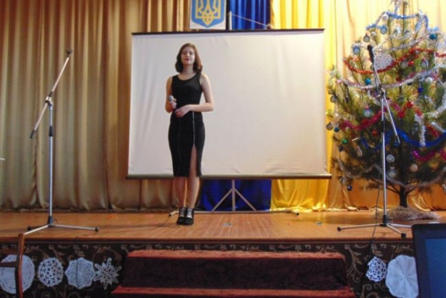 Студенти Рожищенського коледжу влаштували новорічний концерт