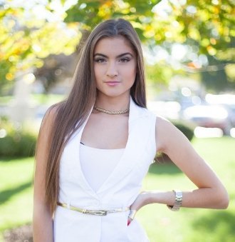 У мережі обирають найкрасивішу українку світу. ФОТО