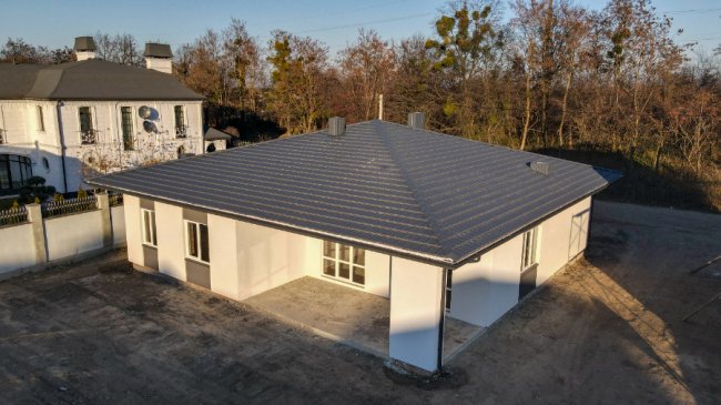 Які котеджі можна купити біля Луцька. ОГЛЯД*