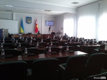 Луцького депутата впіймали на «кнопкодавстві»