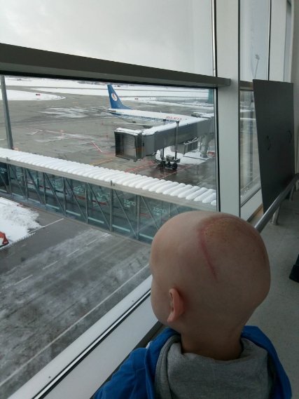 «Ви даєте надію»: маленькому Ромчику Гальчику потрібні гроші на лікування раку. ФОТО