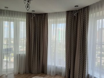 Стильні ковані карнизи для вашого інтер'єру у «Світі Карнизів»*