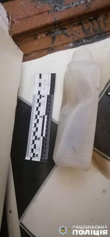 У Миколаєві чоловік облив кислотою дружину і двох дітей: постраждалі –  у лікарні із глибокими опіками