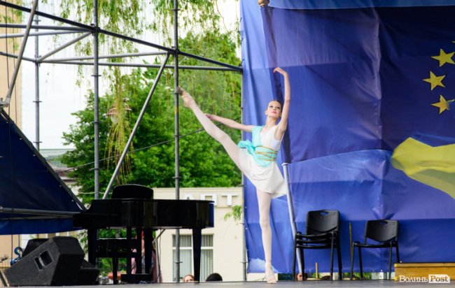 Камерна музика, танці та розваги: як у Луцьку відзначили День Європи. ФОТО