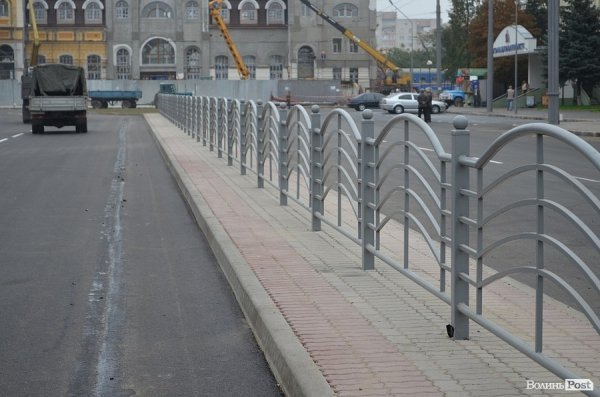 У Луцьку офіційно відкрили оновлений Привокзальний майдан. ФОТО