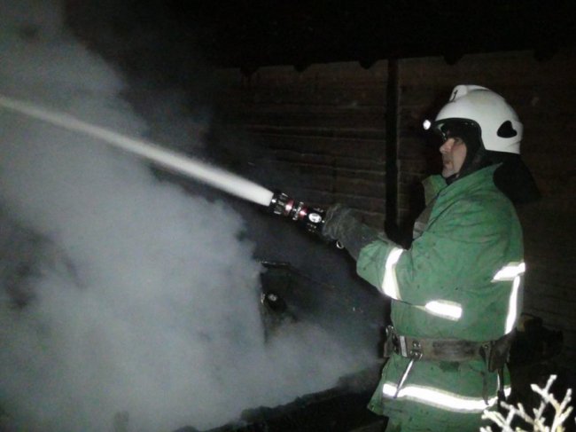 У Карпатах згорів готель – одна людина загинула. ФОТО