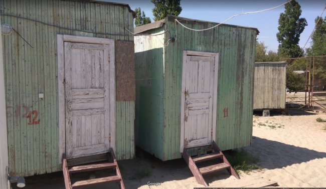 «Сараї» втридорога і ціни у чеках нізвідки: волинська журналістка про відпочинок в Затоці