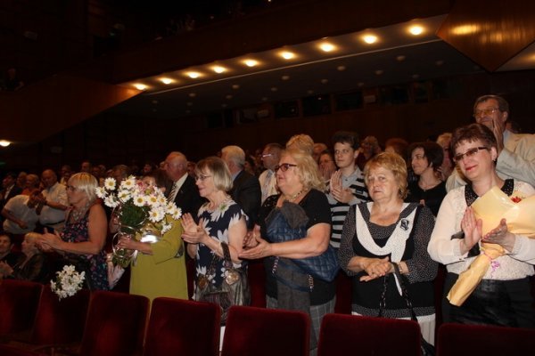 У Луцьку відбувся бенефіс Народної артистки України Людмили Приходько. ФОТО