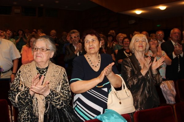 У Луцьку відбувся бенефіс Народної артистки України Людмили Приходько. ФОТО