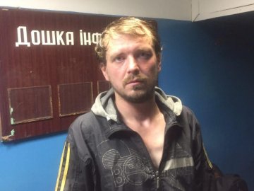 Поліцейські затримали «стрілка» «ДНР» на Майдані Незалежності у Києві. ФОТО